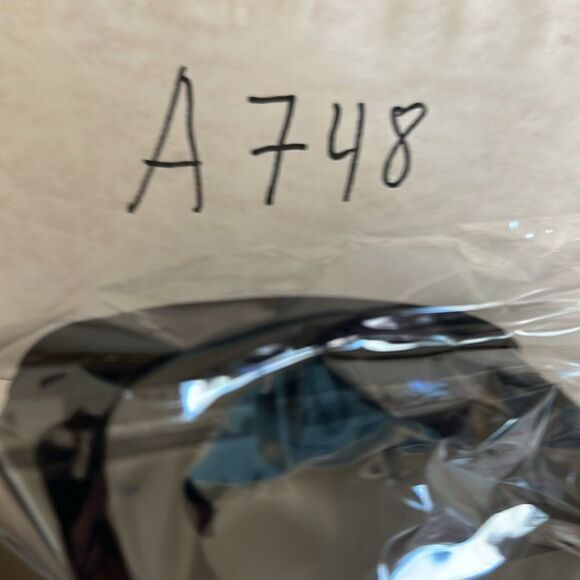 VICTORIA’S SECRET LOGO STRAP DISCONTINUED THE BEACH BANDEAU SWIMSUIT BIKINI TOP - Picture 8 of 8